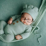 Có nên cho trẻ sơ sinh nằm võng không? Hiểm hoạ tiềm ẩn khi trẻ sơ sinh nằm võng